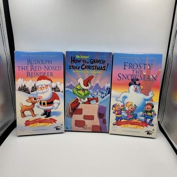 Holiday Favorites VHS Media Bundle - set of 3 - Picture 1 of 10
